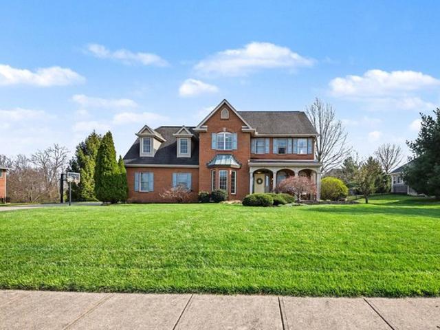 House for sale in Hebron, Kentucky