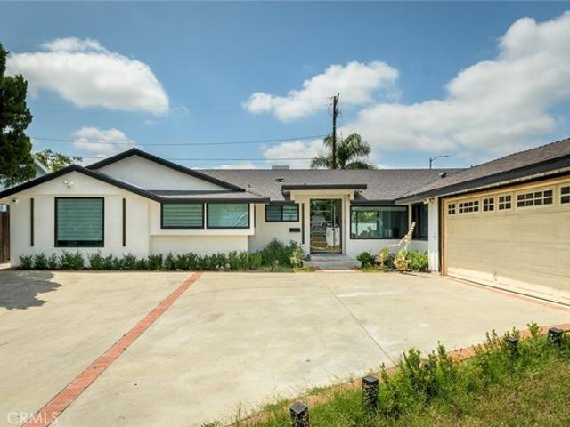 House for sale in Canoga Park, California
