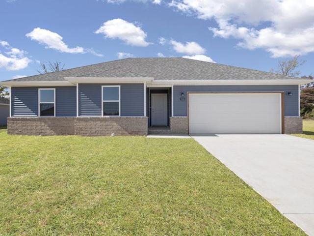 House for sale in Mount Vernon, Missouri
