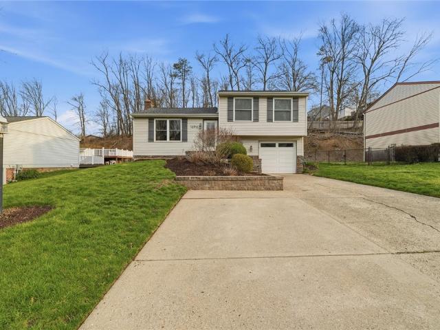 House for sale in South Park, Pennsylvania