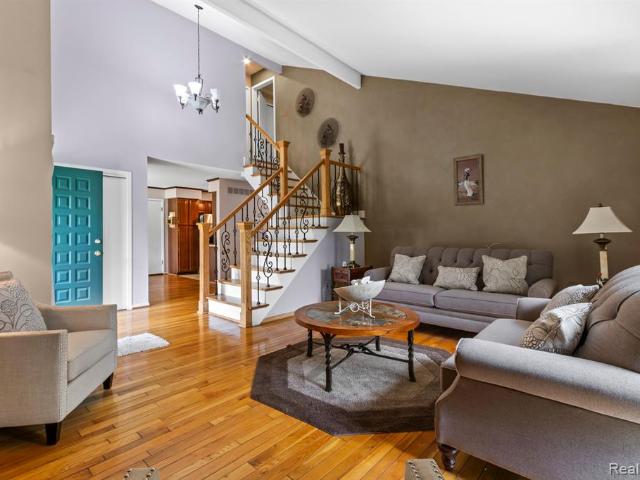 Condo for sale in Bloomfield Hills