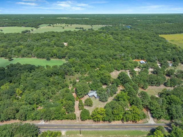 House for sale in Henderson, Texas