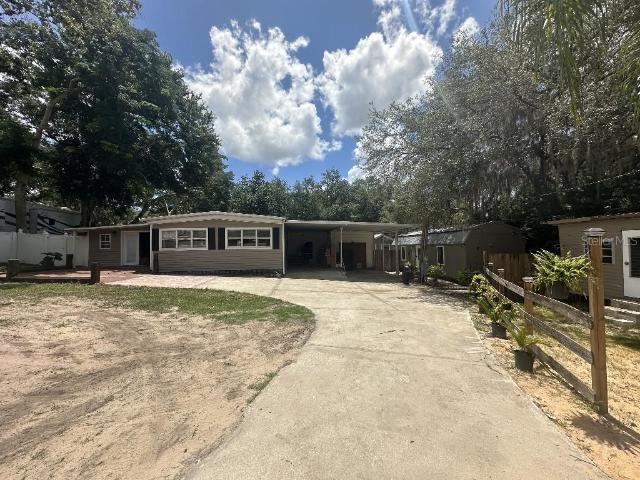House for sale in Umatilla, Florida