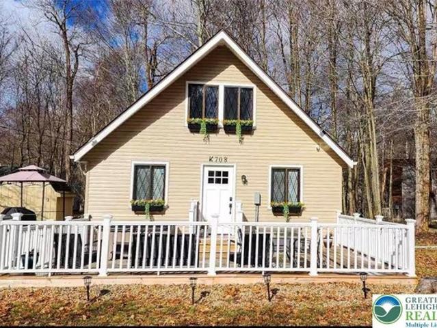 House for sale in Cresco, Pennsylvania