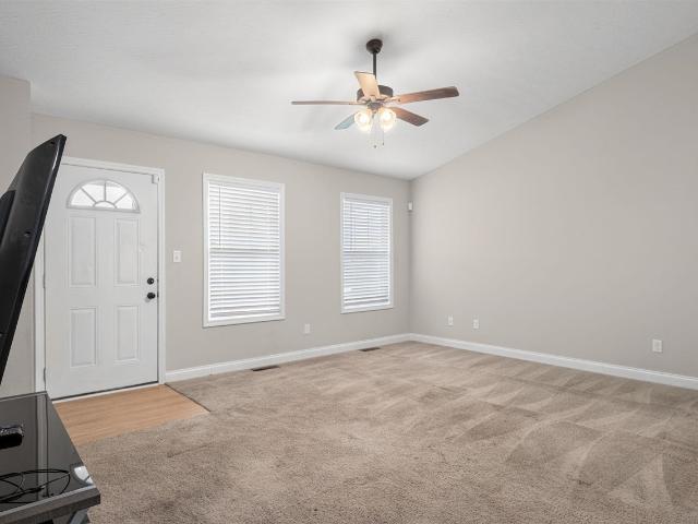 House for sale in Bowling Green, Warren County