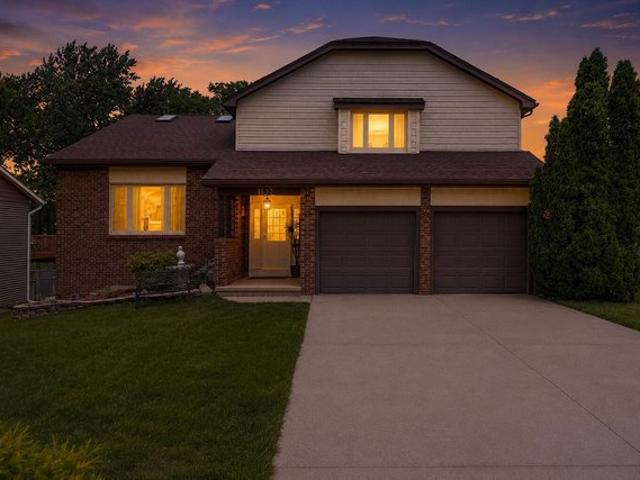 House for sale in Crown Point, Indiana