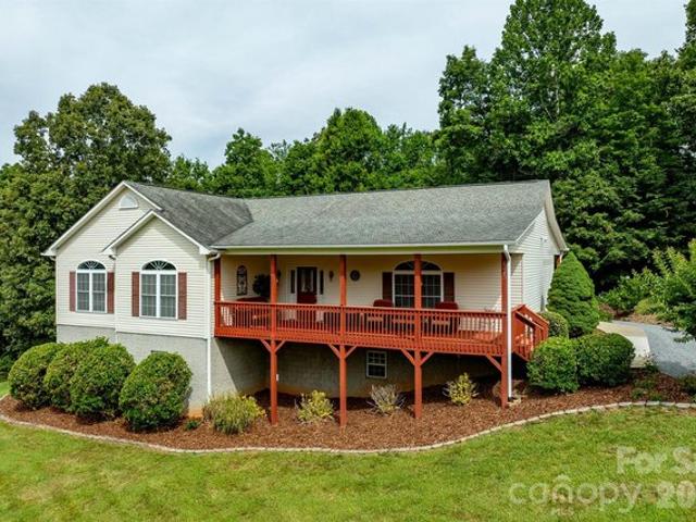 House for sale in Marshall, North Carolina