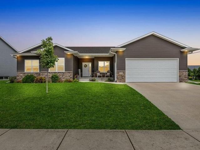House for sale in Linn, Iowa