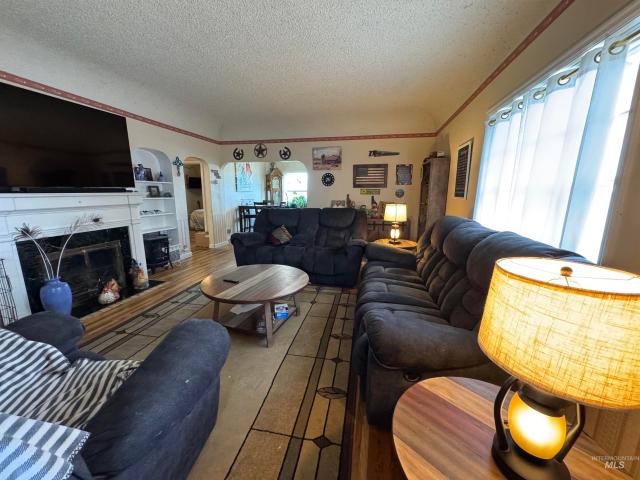 House for sale in Gooding, Idaho