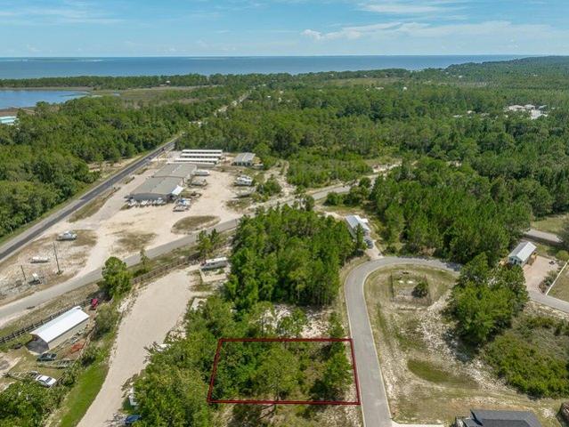 Land for sale in Carrabelle, Florida