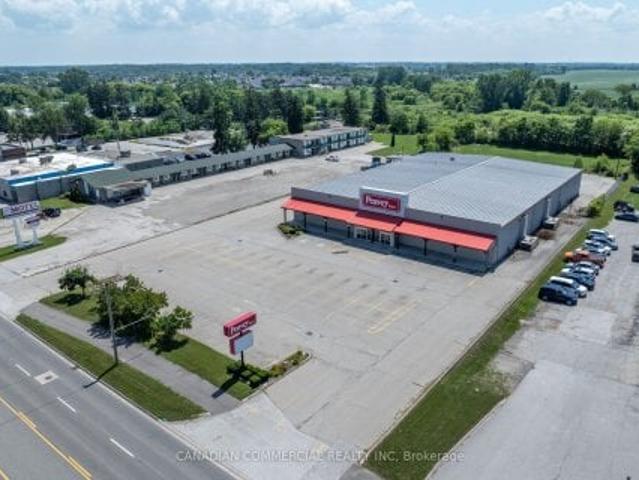 Office for rent in Brights Grove, Ontario