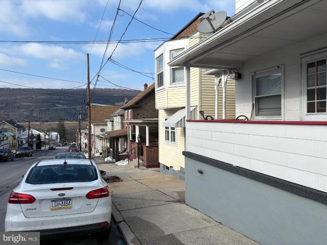 Townhouse for sale in Coaldale, Pennsylvania