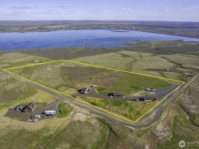 House for sale in Coulee City, Washington