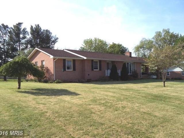 House for sale in Charles Town, West Virginia