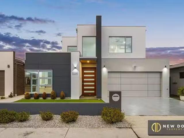 House for rent in Canberra, Gungahlin