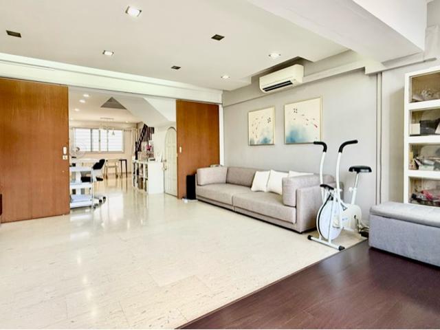 Apartment for sale