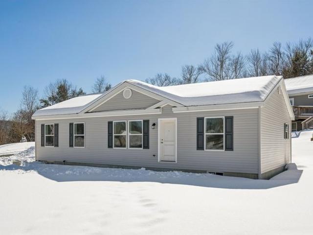 House for sale in Plantsville, Vermont