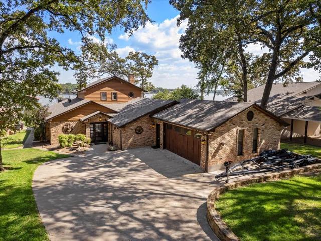 House for sale in Henderson, Texas
