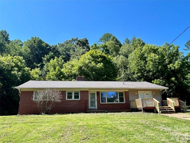 House for sale in Burnsville, Yancey County
