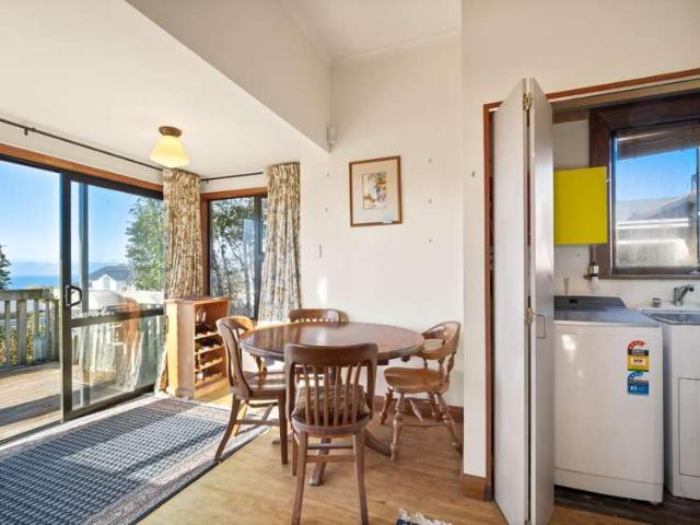 House for sale in Otakou