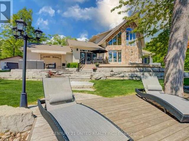 House for sale in Methuen, Ontario