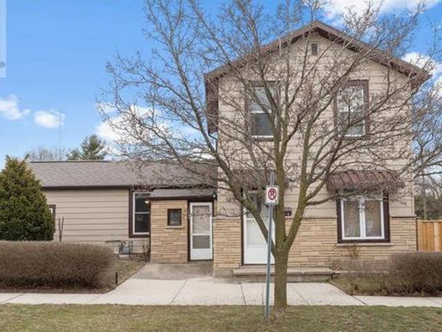 House for sale in Brantford, Ontario