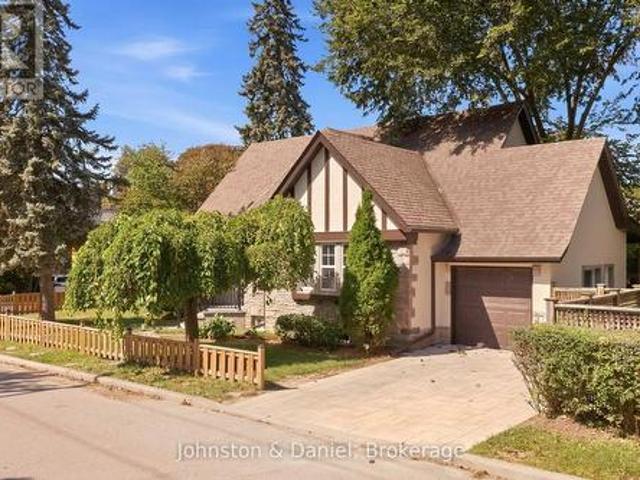 House for sale in Woburn, Ontario