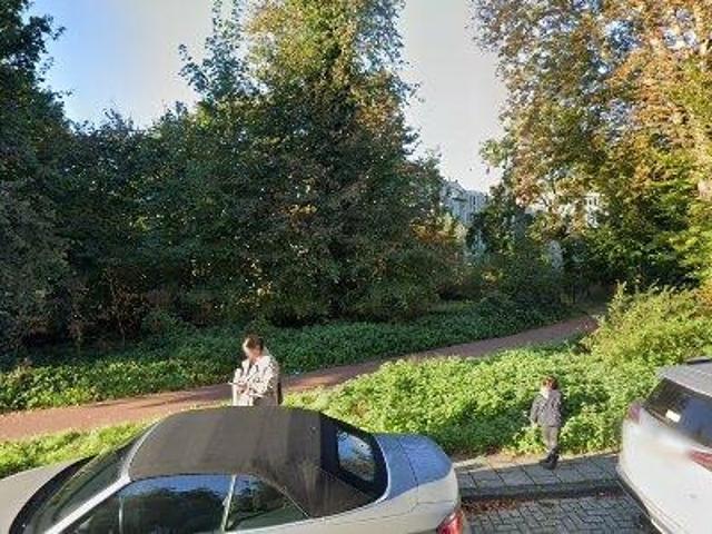 Bedrijfspand te huur in Bloemendaal, Noord Holland