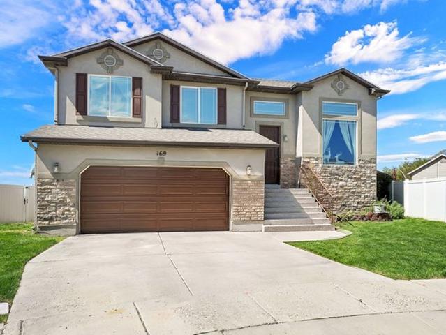 House for sale in Foxboro Cardiff, North Salt Lake