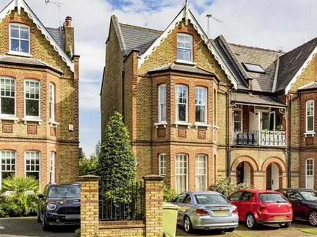 Apartment for rent in Hampton Wick, Greater London
