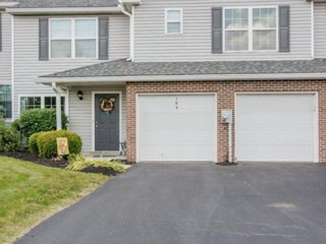Townhouse for sale in Hummelstown, Pennsylvania