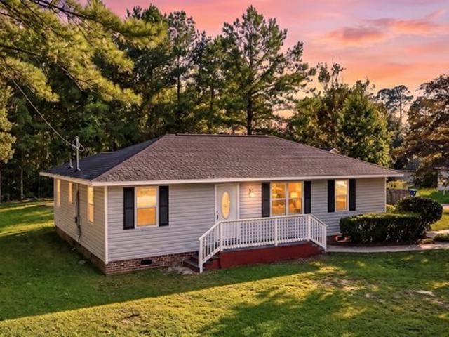 House for sale in Saint Stephen, South Carolina