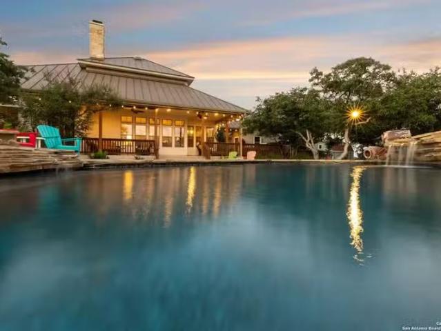 House for sale in Fredericksburg