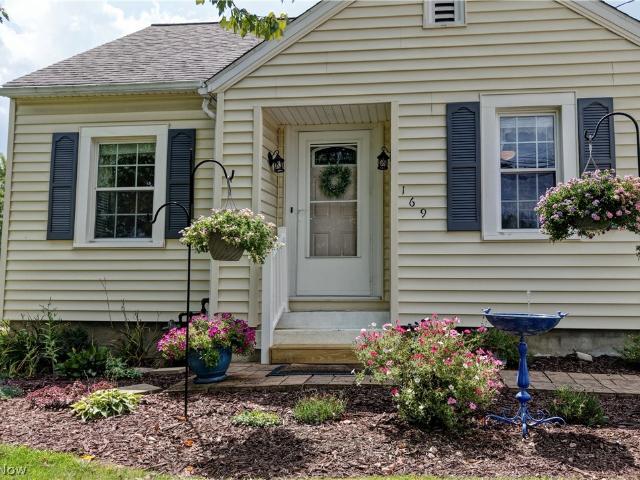House for sale in Smithville, Ohio