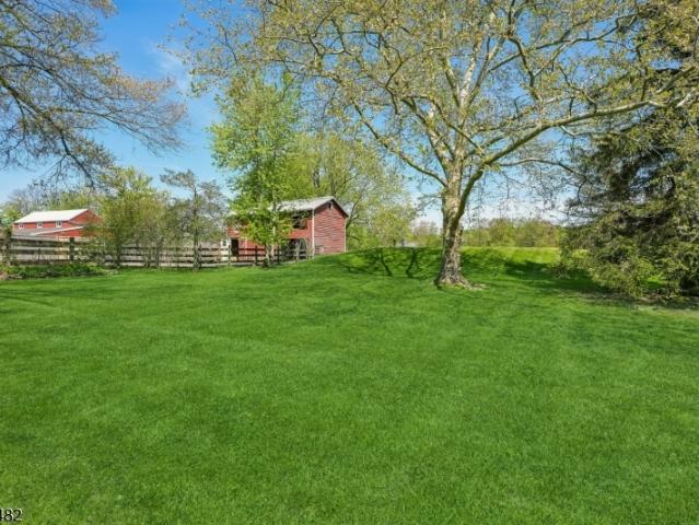 House for sale in Neshanic Station, New Jersey
