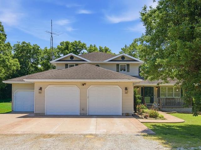 House for sale in Cowden, Illinois