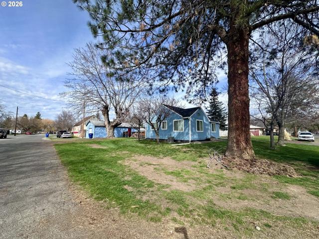 House for sale in Oregonia