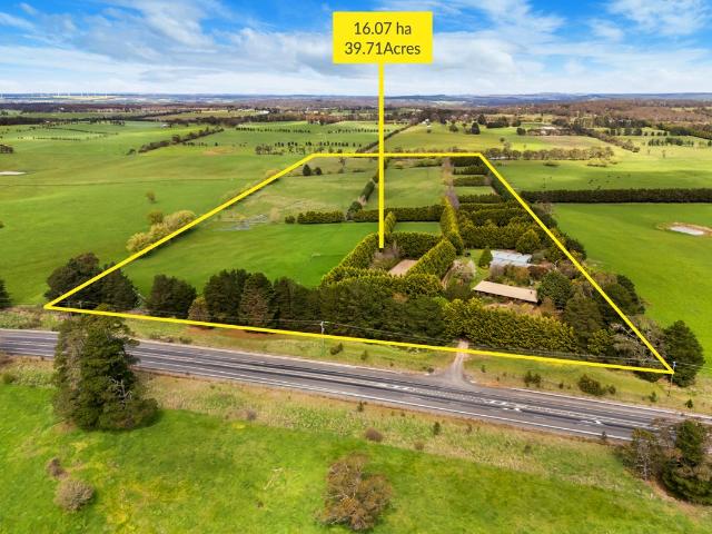 House for sale in Buninyong, Victoria