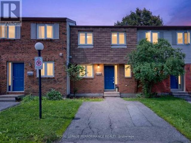 Townhouse for sale in Mulhurst Bay, Ontario