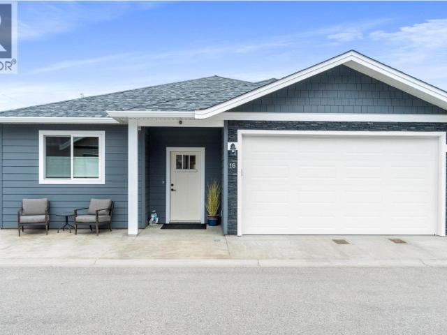 House for sale in Salmon Arm, British Columbia