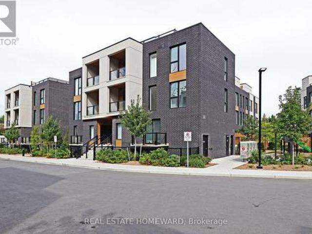 Townhouse for sale in Woburn, Ontario