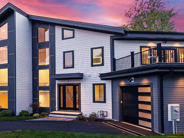 Condo for sale in Auburndale, Massachusetts
