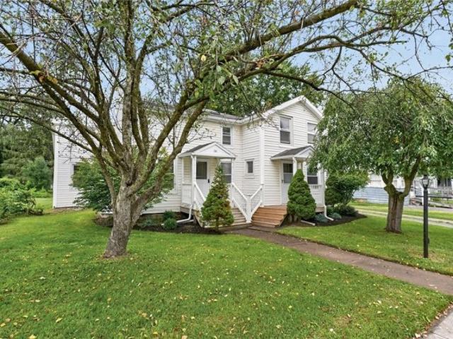 House for sale in Farmington, New York