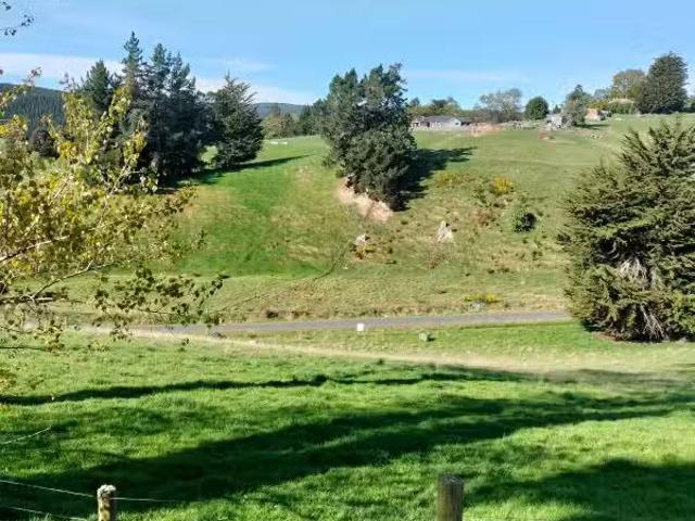 House for sale in Otakou