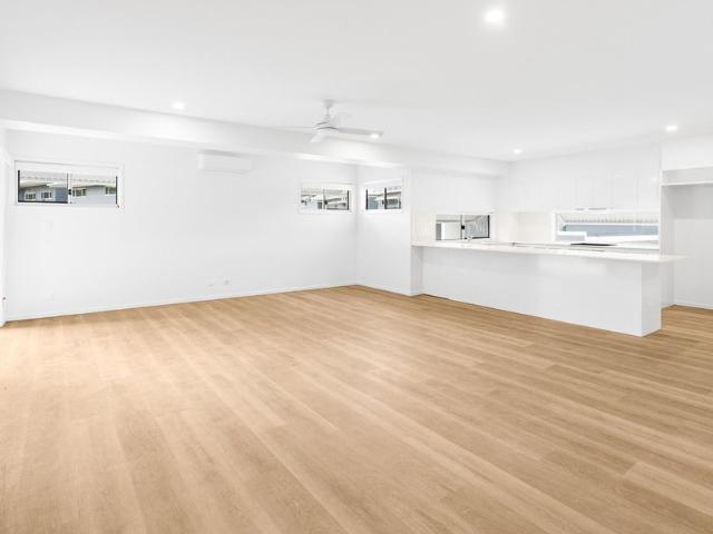 Townhouse for rent in Kings Creek, Queensland