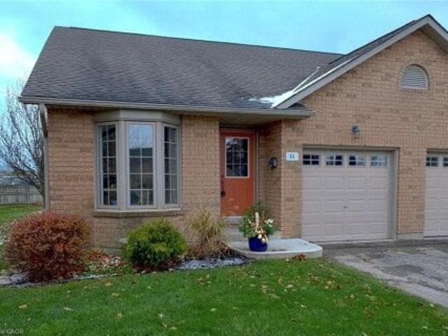 Townhouse for sale in Port Dover, Ontario