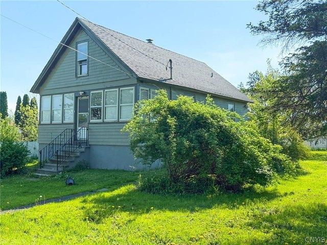House for sale in Oneida, New York