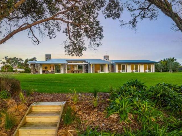 House for sale in Point Wells