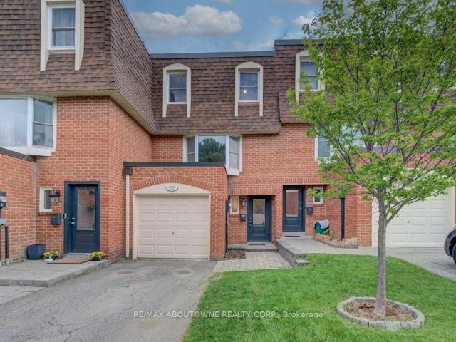 Townhouse for rent in Woburn, Ontario