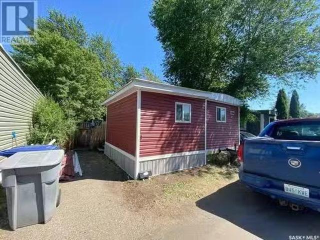 House for sale in Saskatoon, Saskatchewan